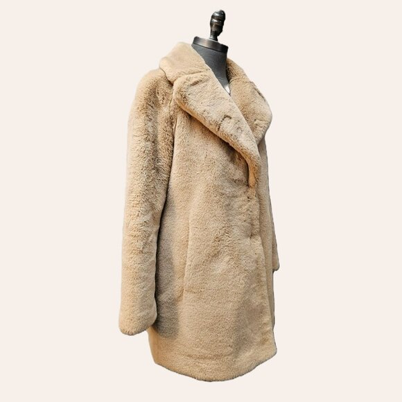 Women's Tan Faux Fur Coat - Picture 2 of 5